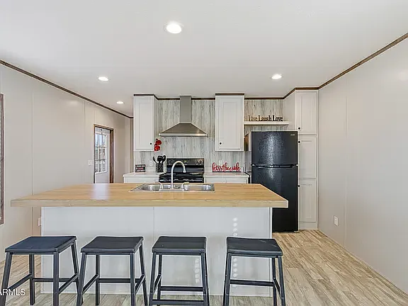 Building Photo - 3115 W Solano Dr