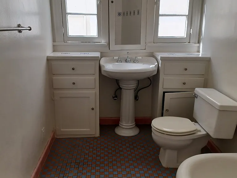 639 Orange Grove Ave #108 — Photo 8