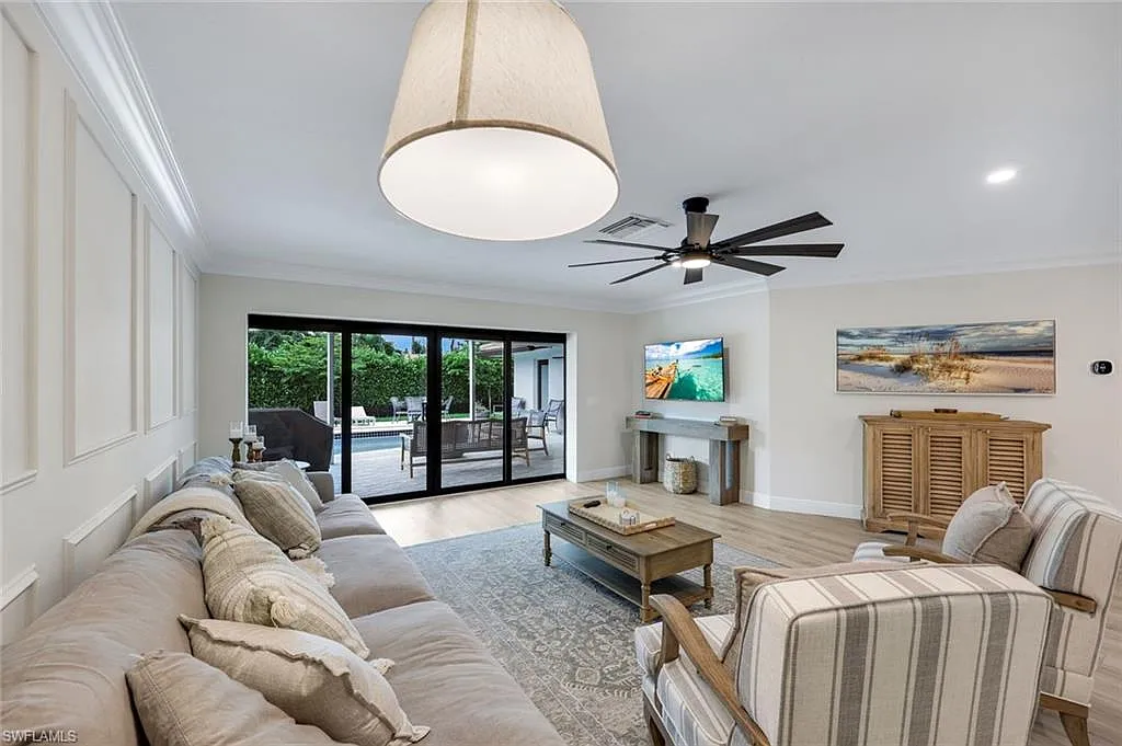 3 bed, 3.0 bath, 2831 sqft, $24,000 — Photo 4