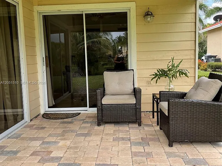 12686 Westhampton Cir #12686 — Photo 13