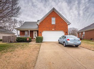 7223 Hassock Dr, Louisville, KY 40258