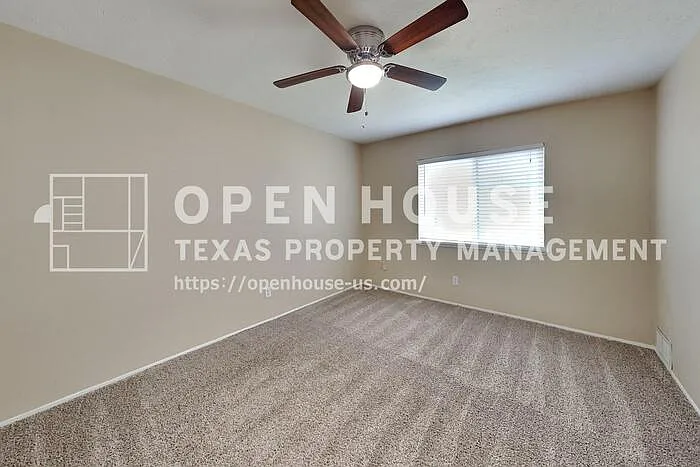 1641 Cumberland Trl — Photo 15