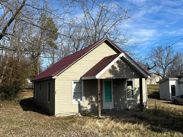 406 W Maple Street, Mansfield, MO 65704