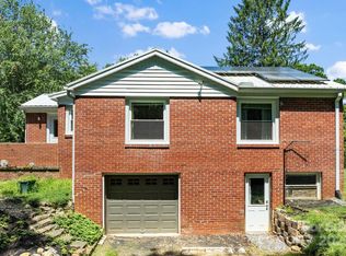 1215 Upper Brush Creek Rd, Fairview, NC 28730