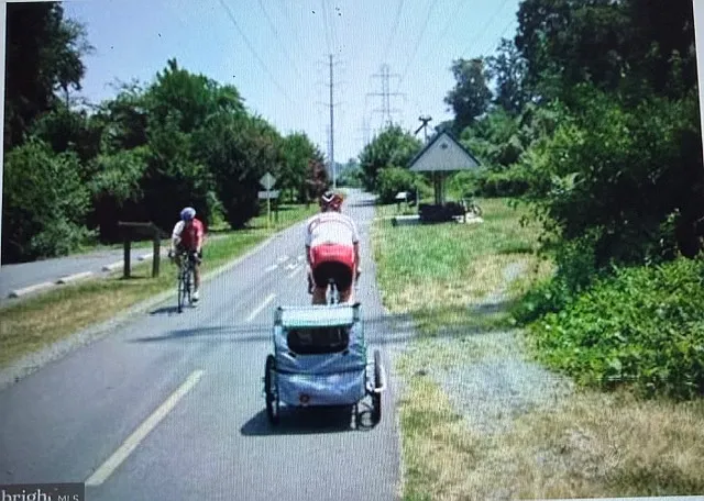W&OD Trail nearby