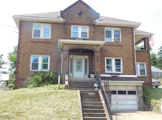 219 N 10th St #TOWNHOUSE, Weirton, WV 26062