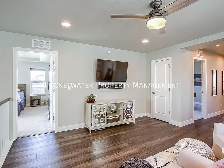 8875 Yates Dr — Photo 13