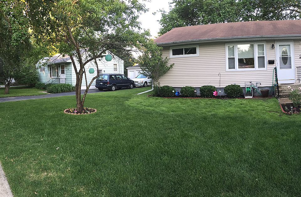 2nd image of 2441 Huron Ter