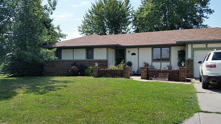 1st image of 1414 Huntress St