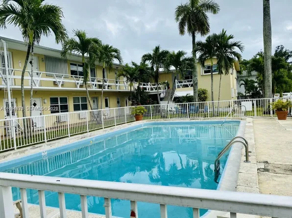 (undisclosed Address), Miami, FL 33181