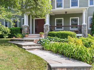 25 Valley Rd, Easton, CT 06612