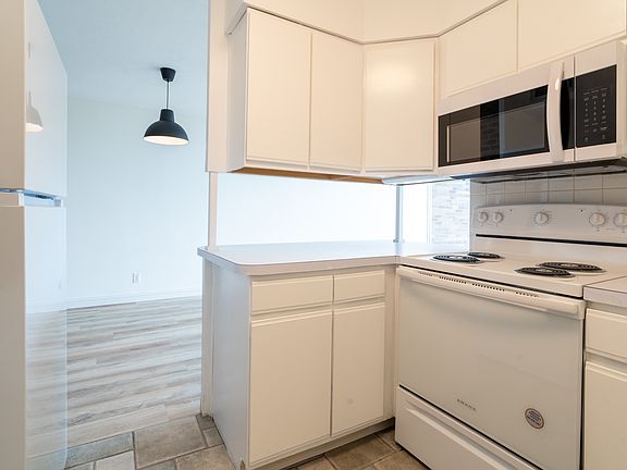 5th image of 1000 Urlin Ave APT 2002