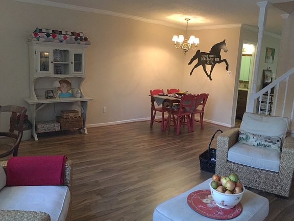 2nd image of 810 Highland Dr APT 1001