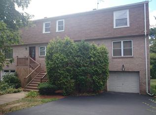 5 Broadlawn Park, Newton, MA 02467