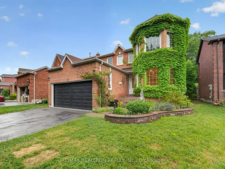 49 Meekings Dr — Photo 21