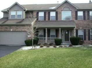 2835 Haven Ln, Lindenhurst, IL 60046