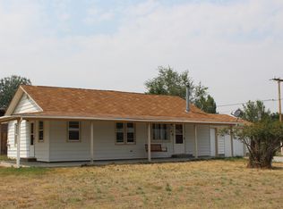540 S 10th St, Thermopolis, WY 82443