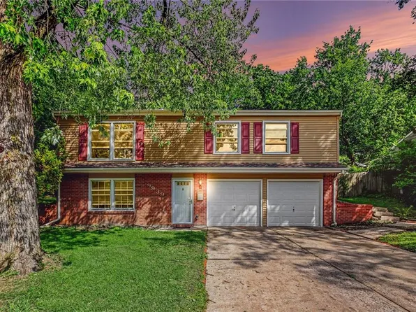 9939 Harrison St, Kansas City, MO 64131