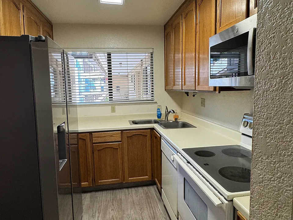 99 Cleaveland Rd #7