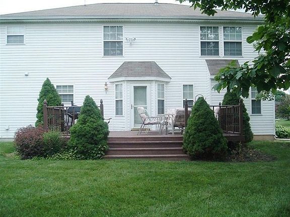 5th image of 6355 Sterling Maple Ct