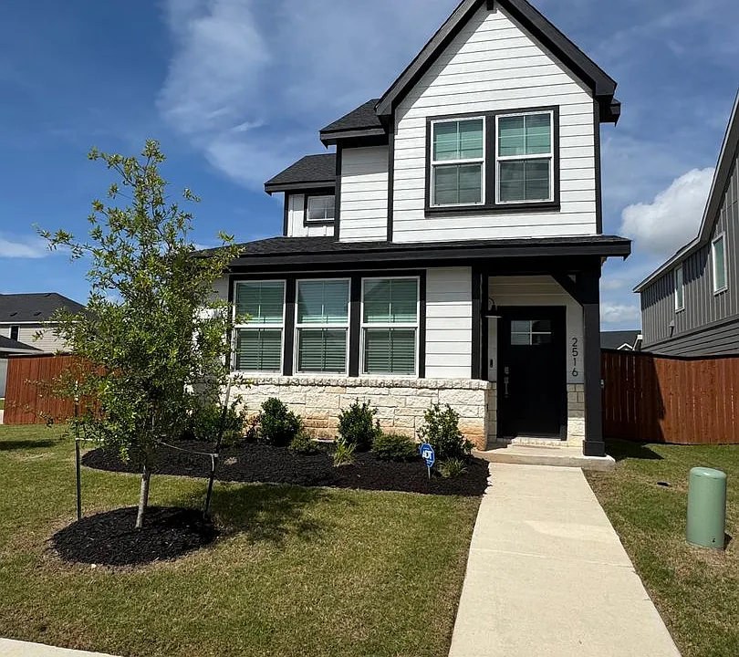 2516 Liam Aurora Ln