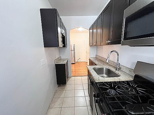1st image of 8615 Elmhurst Ave APT 4F