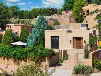 615 Rio Grande Ave, Santa Fe, NM, 87501