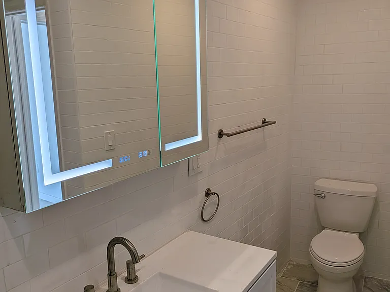 51 Main St #1 — Photo 16