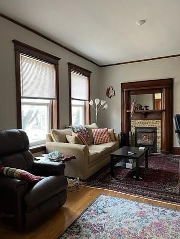 1st image of 3808 N Seeley Ave #2N