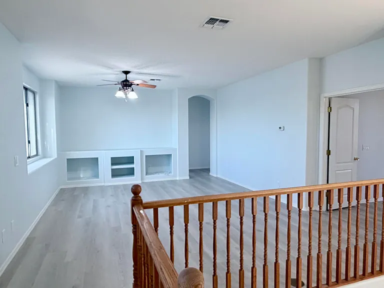 1289 E Iris Dr — Photo 22