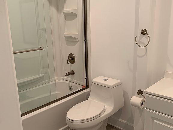3rd image of 20234 Cantara St Unit 215