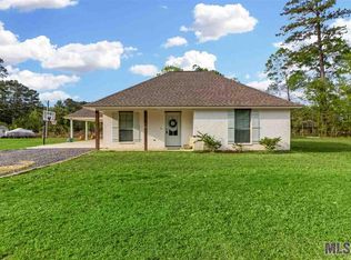 32590 Weiss Rd., Walker, LA 70785