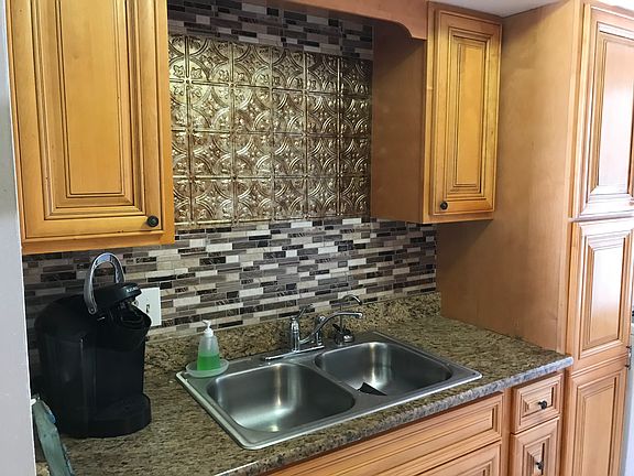 3rd image of 41 W Marbrisa Way