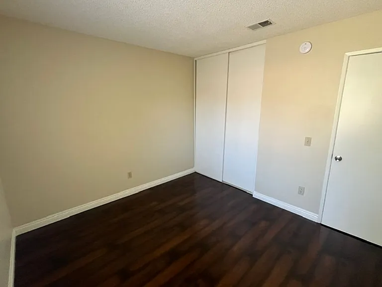15377 Bambi Ct — Photo 27