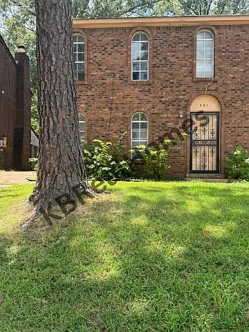 Royal Oaks Cove 1281 - 1 — Photo 1