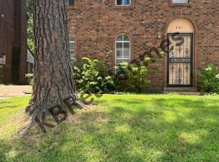 1281 Royal Oaks Cv, Memphis, TN 38116