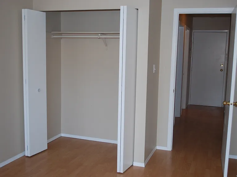 601 100a Ave — Photo 7