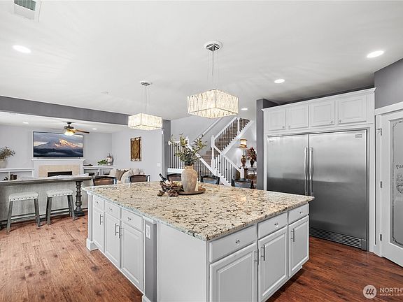 5th image of 22805 8oth Avenue Ct E