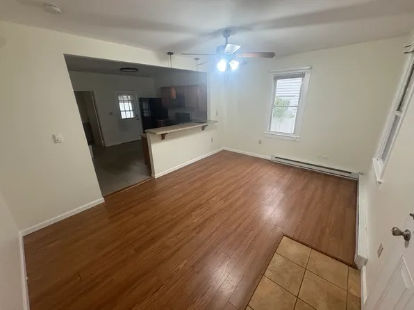 20 1/2 Rock St, Pittston, PA 18640