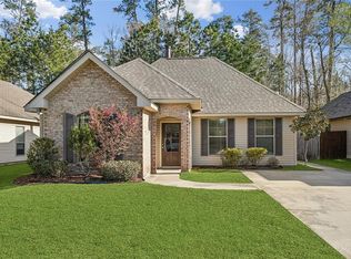 825 Fay St, Mandeville, LA 70448
