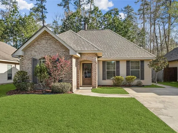 825 Fay St, Mandeville, LA 70448