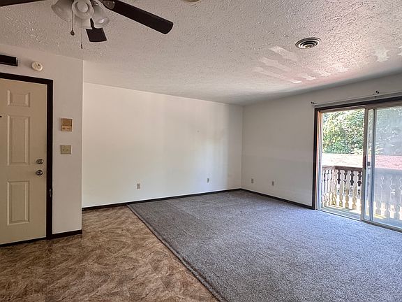 2nd image of 84 Palomino Dr #8