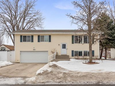 493 California St NW, Hutchinson, MN, 55350