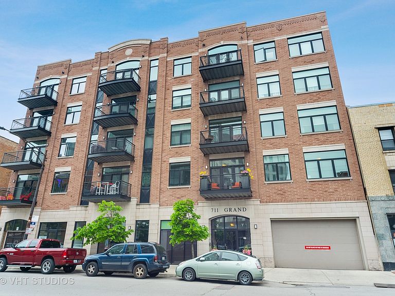 711 W Grand Ave Chicago, IL, 60654 Apartments for Rent Zillow