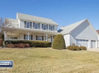 121 S Ronda Rd, McHenry, IL 60050