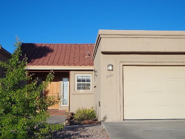 1st image of 2205 Brillante St