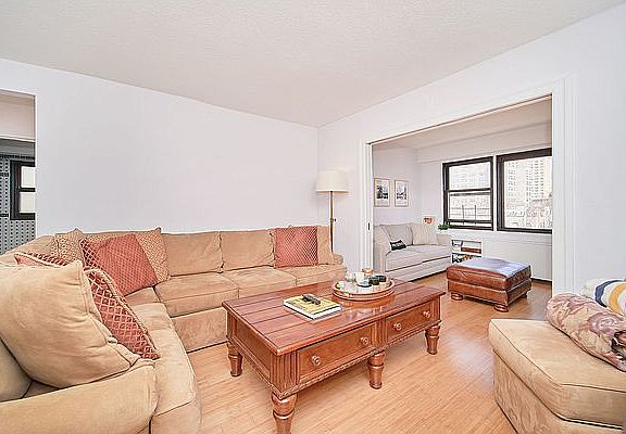 5th image of 520 E 81st St APT 9C