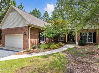 7 Macon Ln, Pinehurst, NC 28374