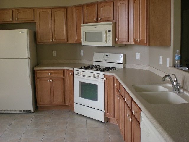 2nd image of 8985 Bridgeport Bay Cir