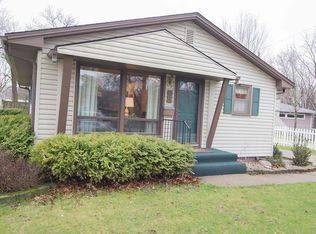 2949 9th St, Moline, IL 61265